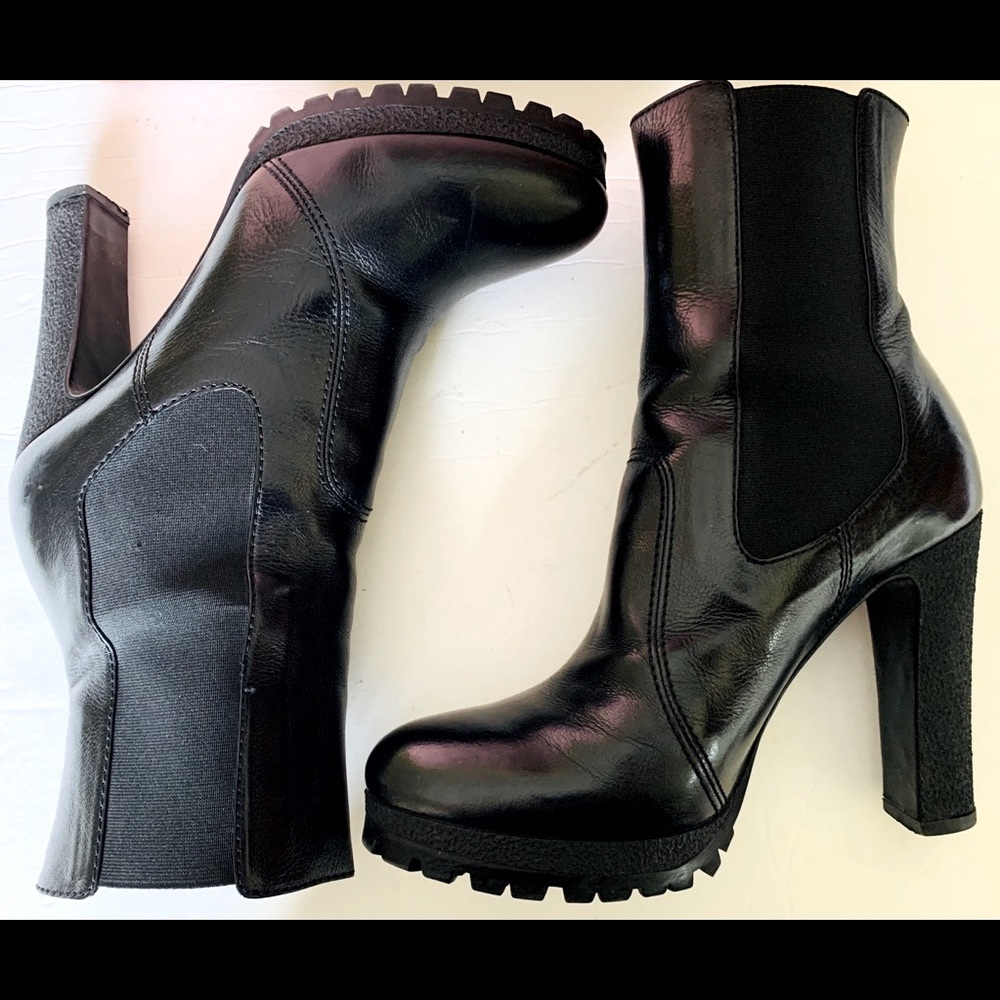 Shiny soft black real leather booties lightweight platform highcut ankle US 10
